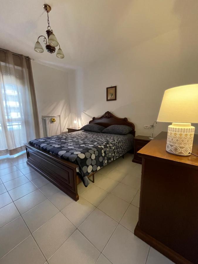 La Casetta Di Sasa Intero Appartamento Pescara Bagian luar foto