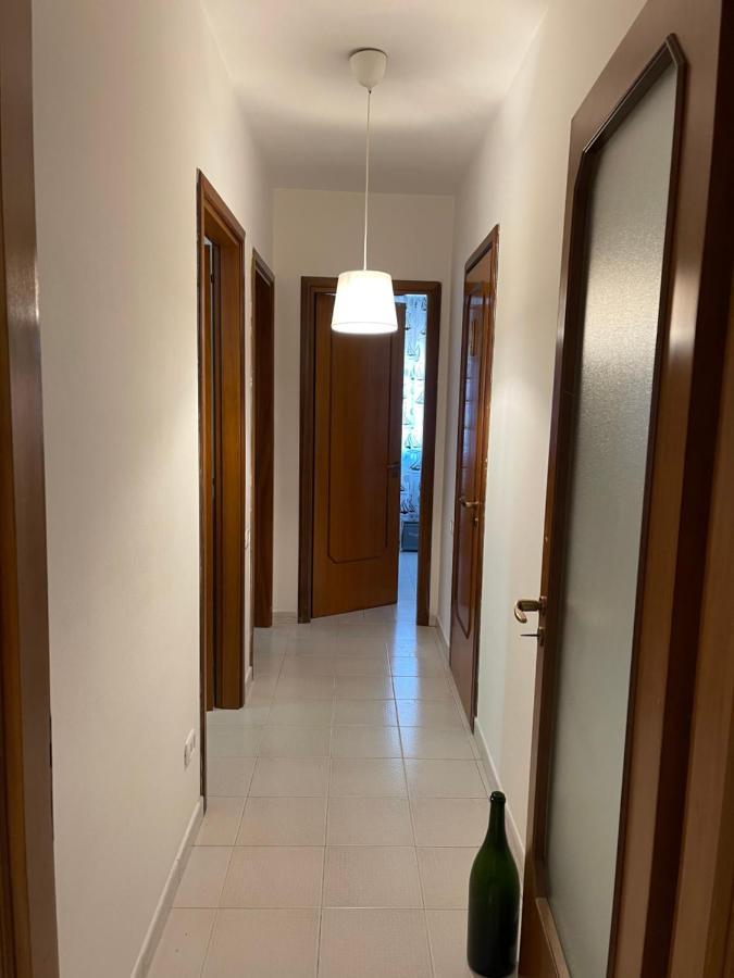 La Casetta Di Sasa Intero Appartamento Pescara Bagian luar foto